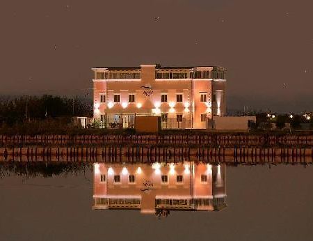 Hotel Belvedere Margherita Di Savoia Buitenkant foto
